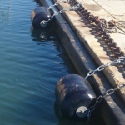 سپر رنگارنگ شناور دریایی پلی یورتان EVA گلگیر دریایی با زنجیر و لاستیک