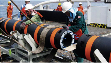 شیلنگ شناور دم دارای گواهی FPSO کلاس BV برای بارگیری نفت خام فراساحلی در نفتکش دریایی