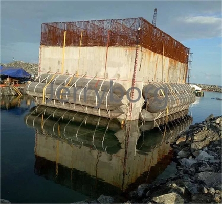 شناور بودن بالا کشتی بلند کردن کوله های هوا Dock Leveler برای کانتینر