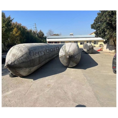 بلند کردن سنگین زیر آب لاستیک هواپیمای بلند کننده برای پرتاب کشتی