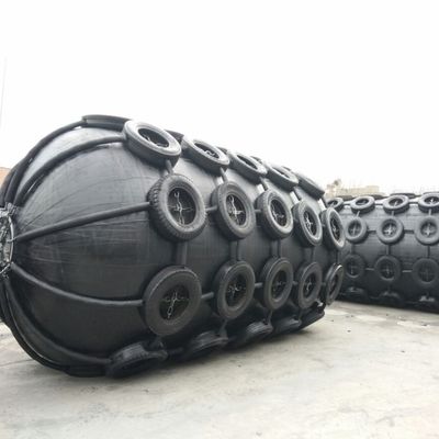گلگیرهای قایق محافظتی کشتی 2.5mm * 4.0m Yokohama Pneumatic Fender Ship