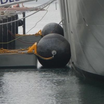 گلگیرهای قایق EVA Foam Boat مخصوص محافظت از کشتی با پوست پلی اورتان